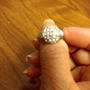 Ladies ring